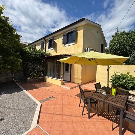 Apartment Ela, Kostrena Rijeka Kültér fotó