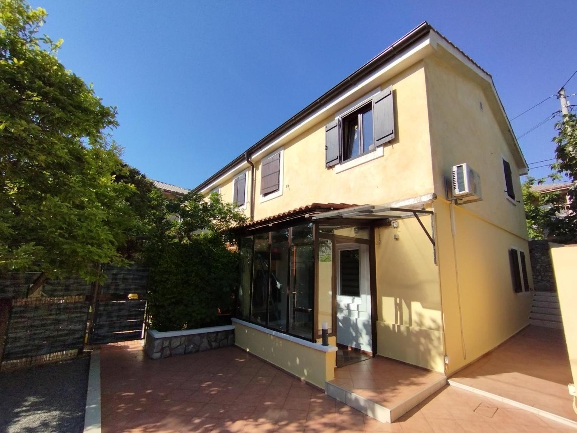 Apartment Ela, Kostrena Rijeka Kültér fotó